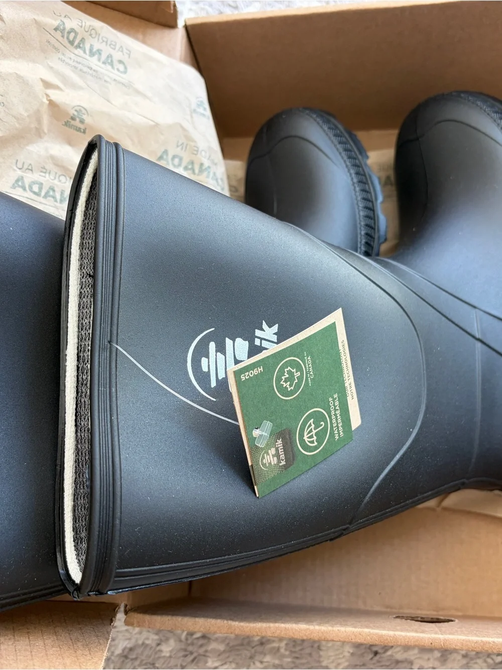 Kamik Kids' Black Waterproof Rain Boots size 3